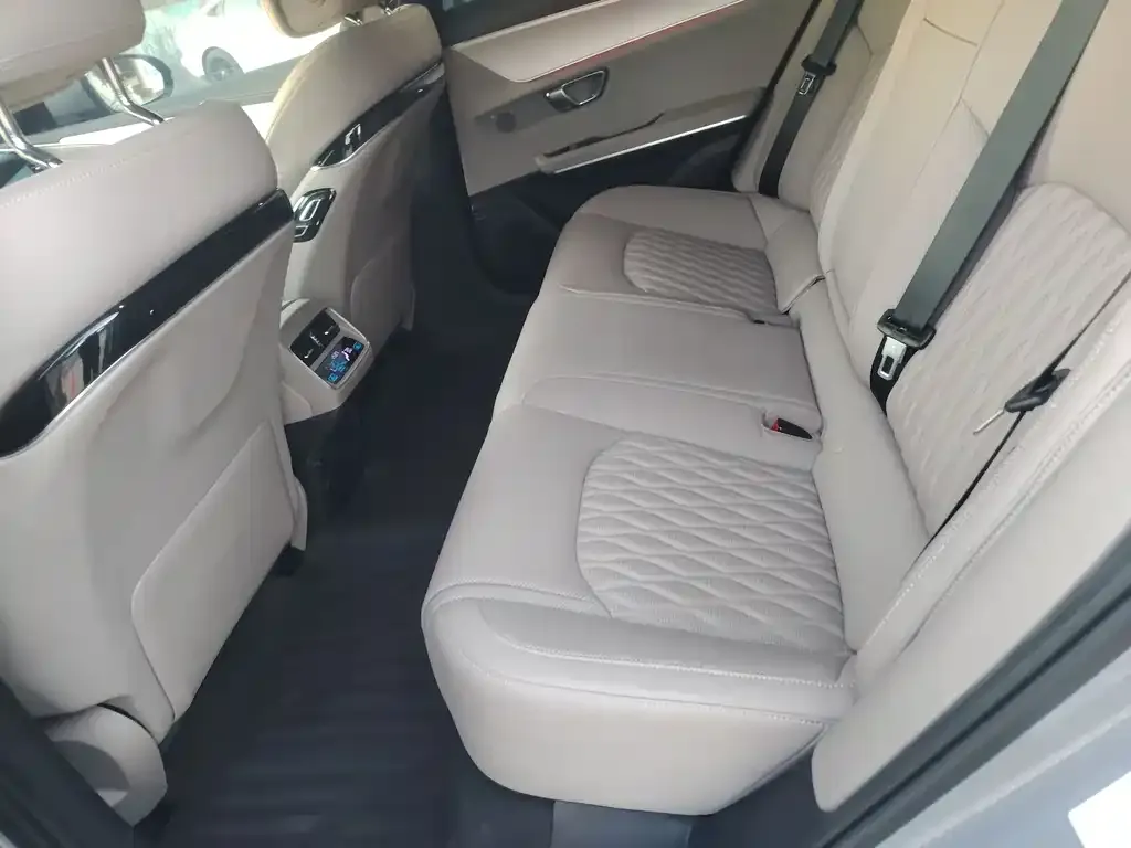 BYD Han 2025 из CN, фото 2