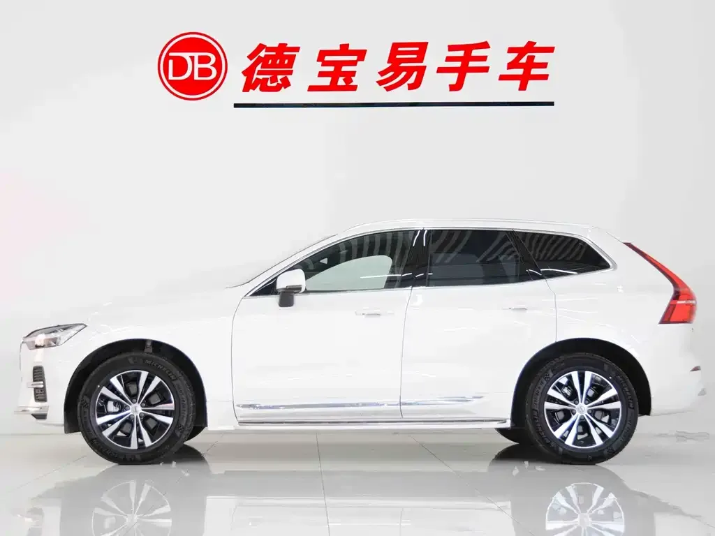 Volvo XC60 2022 из CN, фото 3
