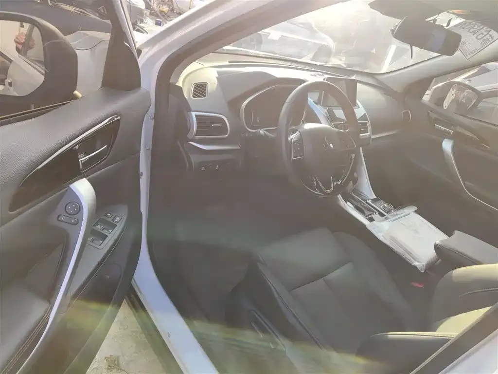 Mitsubishi Eclipse Cross 2021 из CN, фото 9