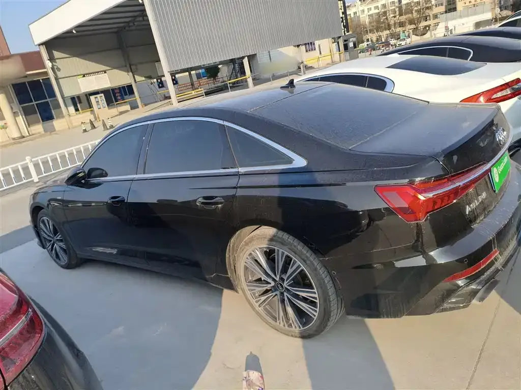 Audi A6L 2025 из CN, фото 6