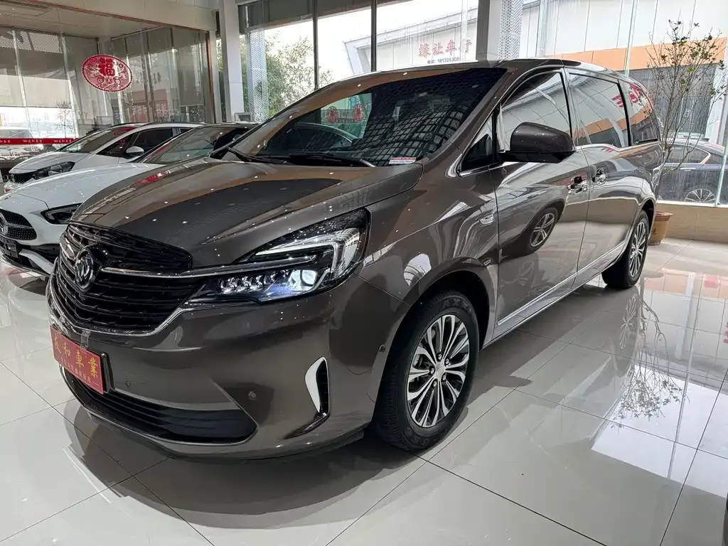 Buick GL8 2022 из CN, фото 1