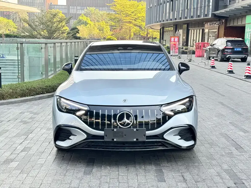 Mercedes-Benz EQE AMG 2023 из CN, фото 3