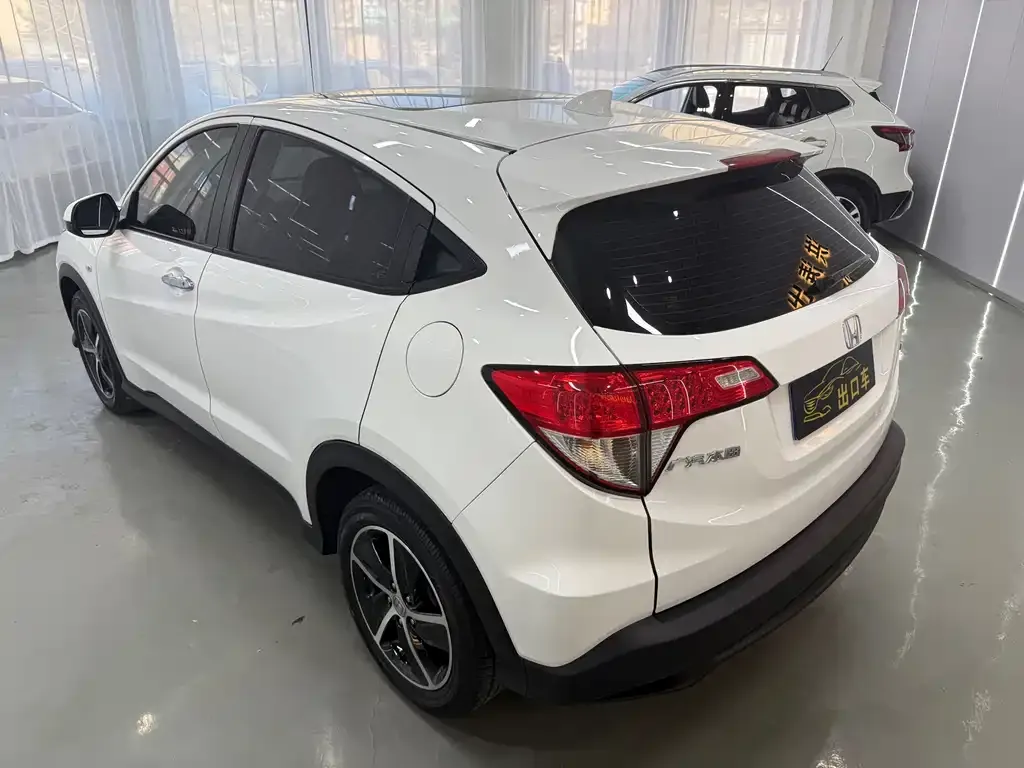 Honda Vezel 2021 из CN, фото 4