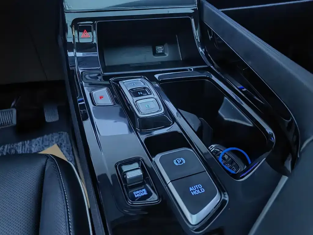 Hyundai Custo 2023 из CN, фото 5