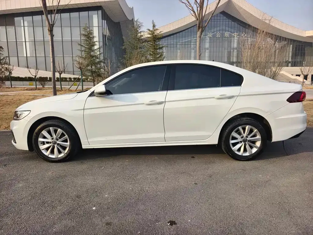 Volkswagen Bora 2022 из CN, фото 7