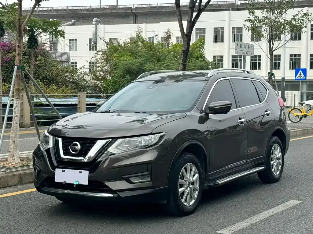 Nissan X-Trail 2021 из CN, фото 1