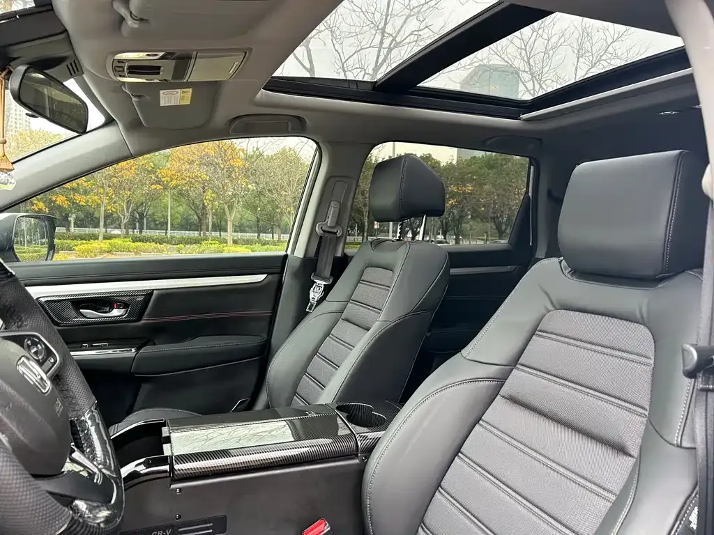 Honda CR-V 2022 из CN, фото 2