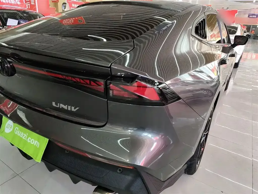 Changan UNI-V 2023 из CN, фото 8