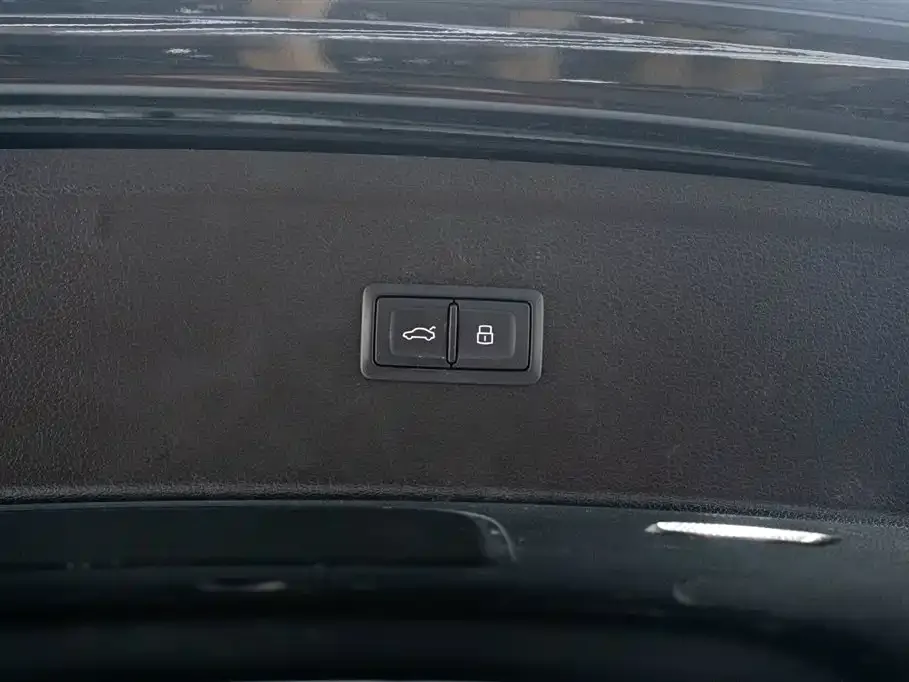 Audi Q5L 2023 из CN, фото 7