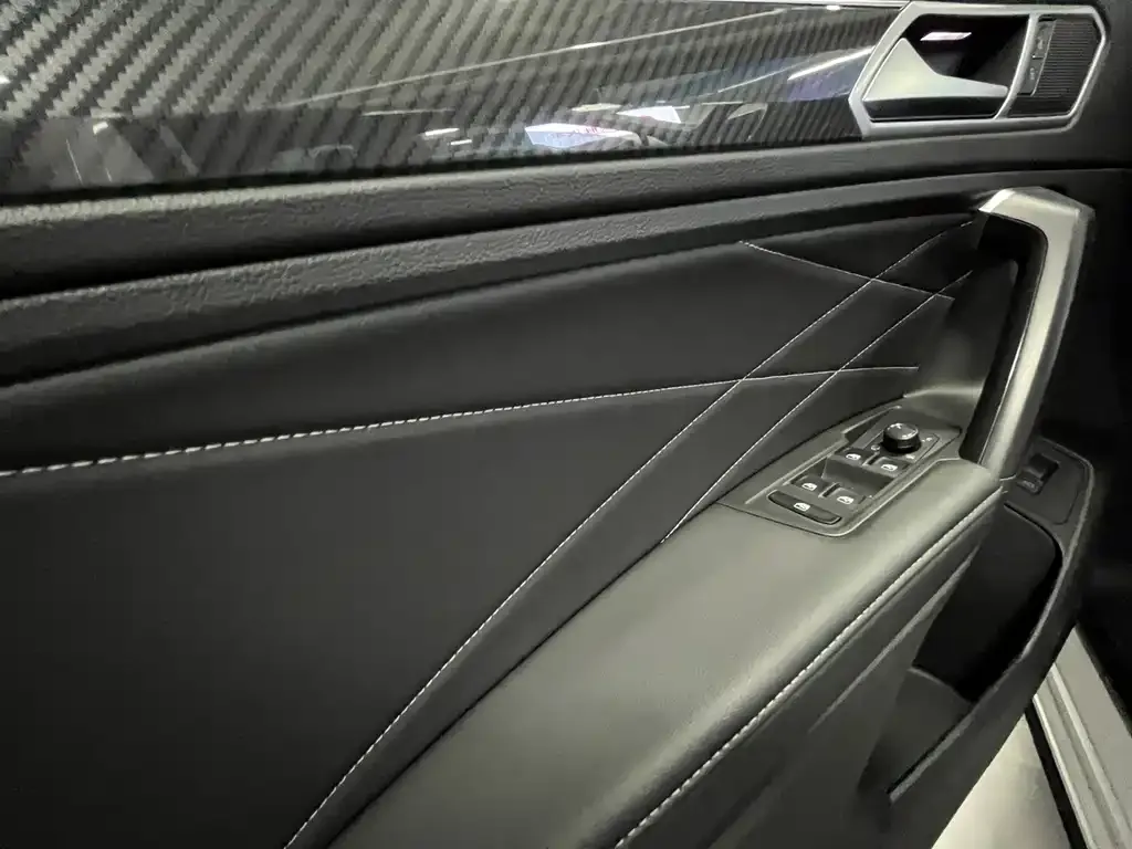 Volkswagen Tiguan L 2022 из CN, фото 5