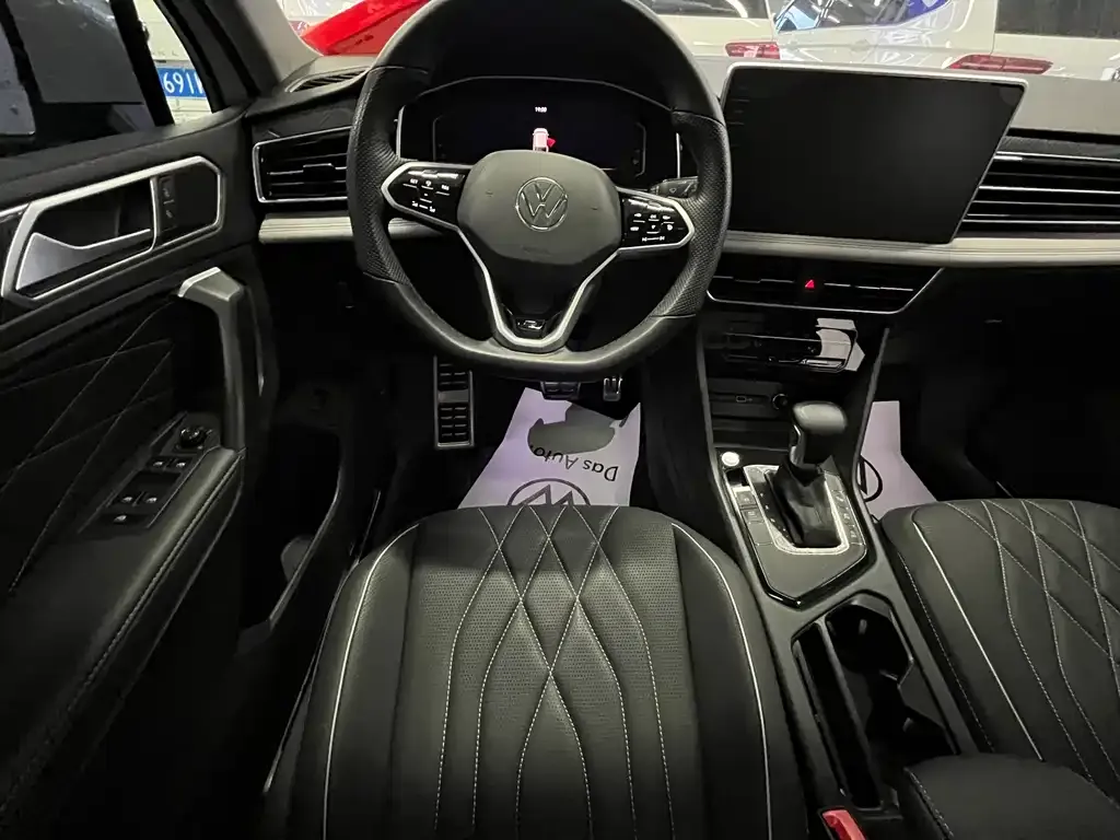 Volkswagen Tiguan L 2022 из CN, фото 6