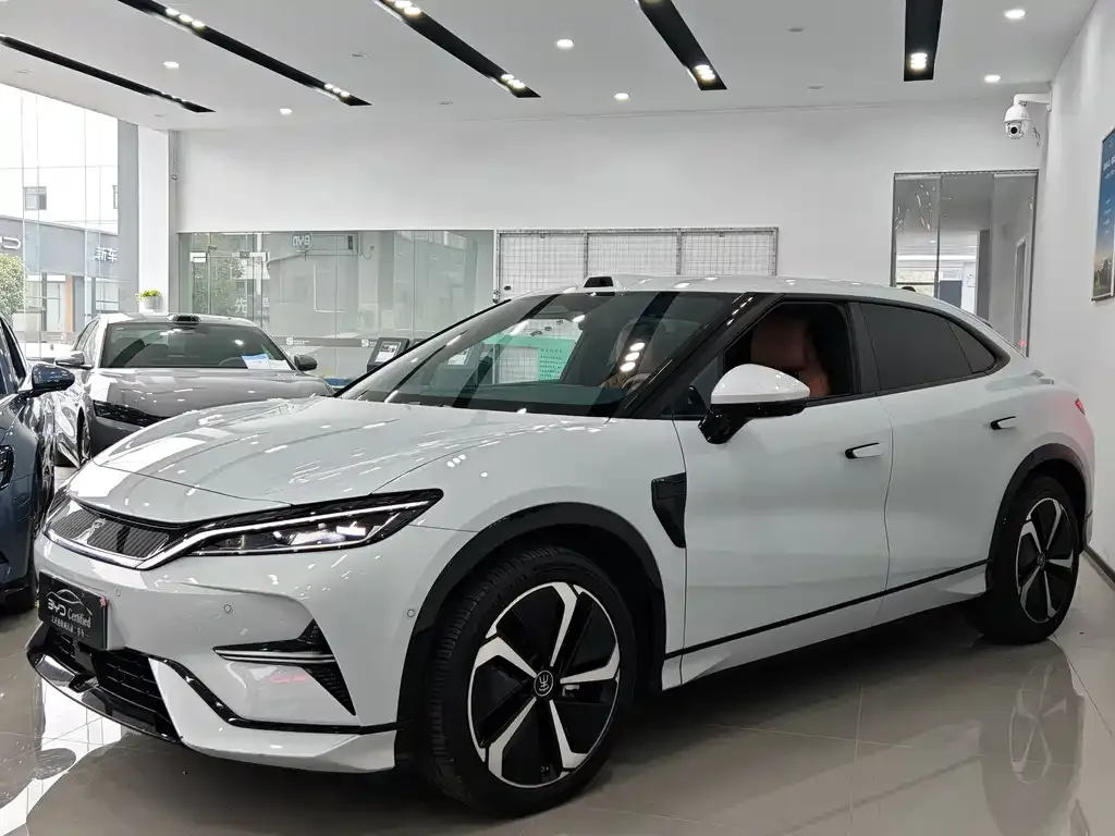 BYD L EV 2025 из CN, фото 1