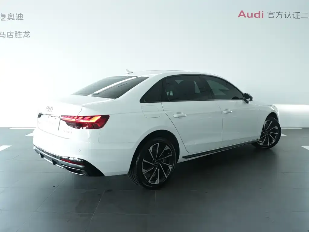 Audi A4L 2023 из CN, фото 7