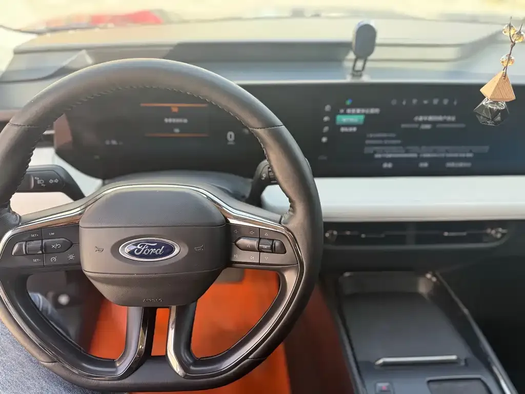 Ford Mondeo 2023 из CN, фото 2