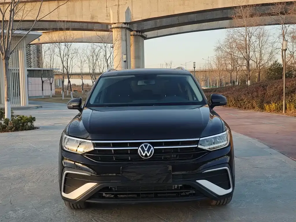 Volkswagen Tiguan L 2025 из CN, фото 6