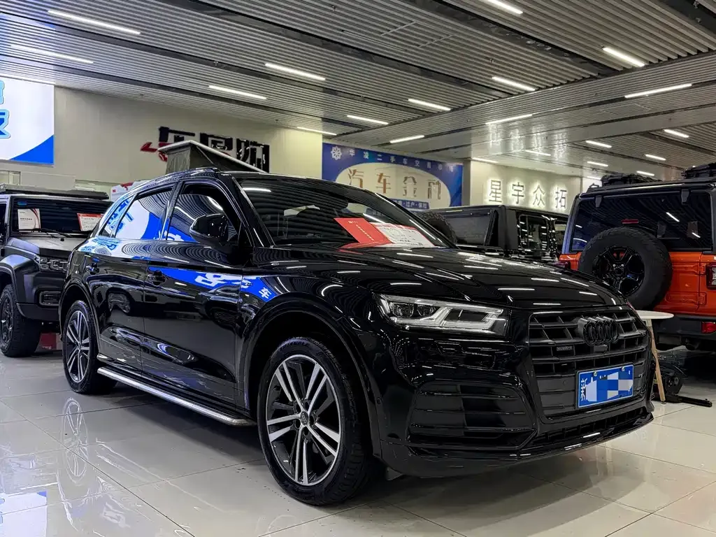 Audi Q5L 2021 из CN, фото 6