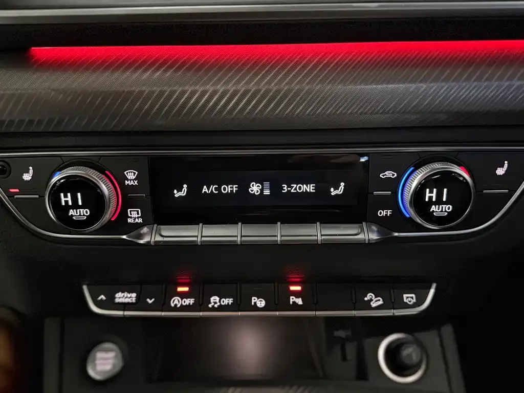 Audi Q5L 2021 из CN, фото 9