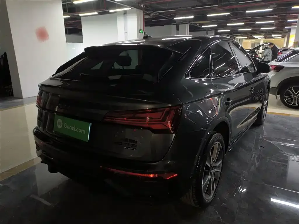 Audi Q5L Sportback 2023 из CN, фото 8