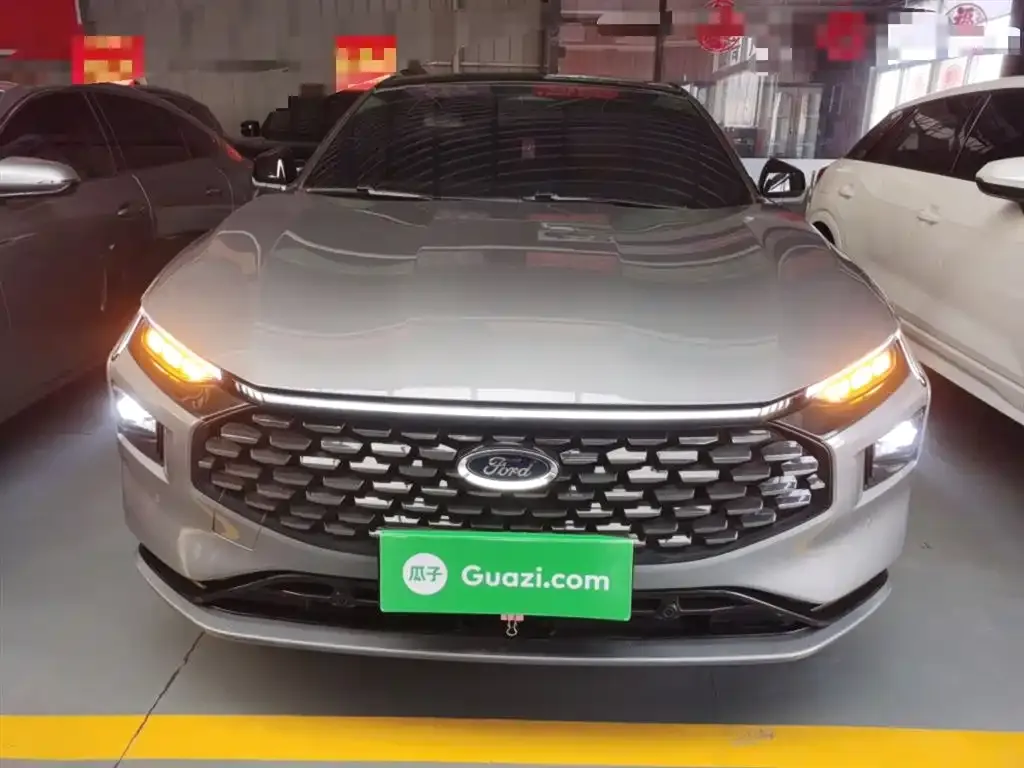 Ford Mondeo 2022 из CN, фото 3