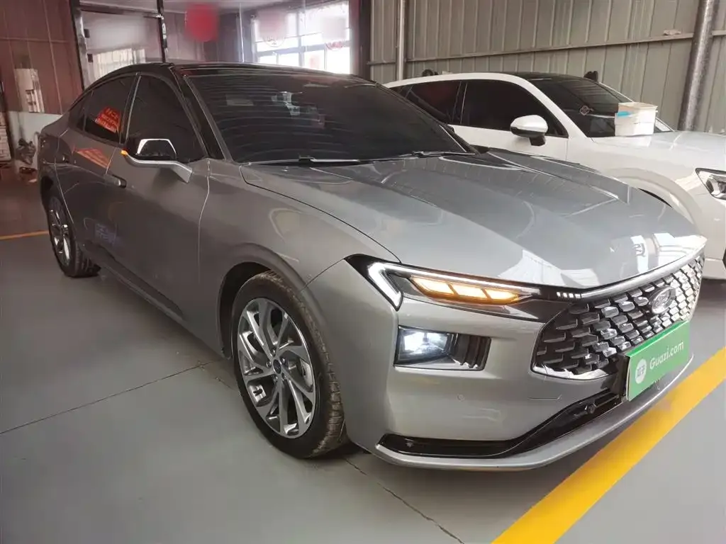 Ford Mondeo 2022 из CN, фото 4