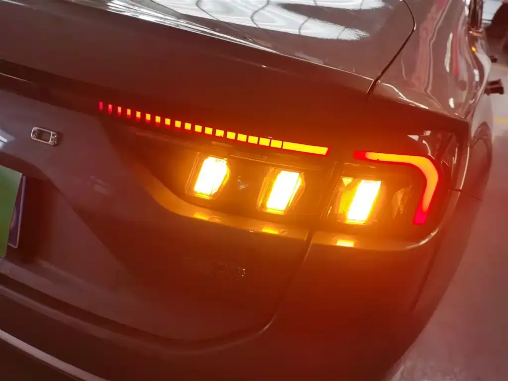 Ford Mondeo 2022 из CN, фото 8