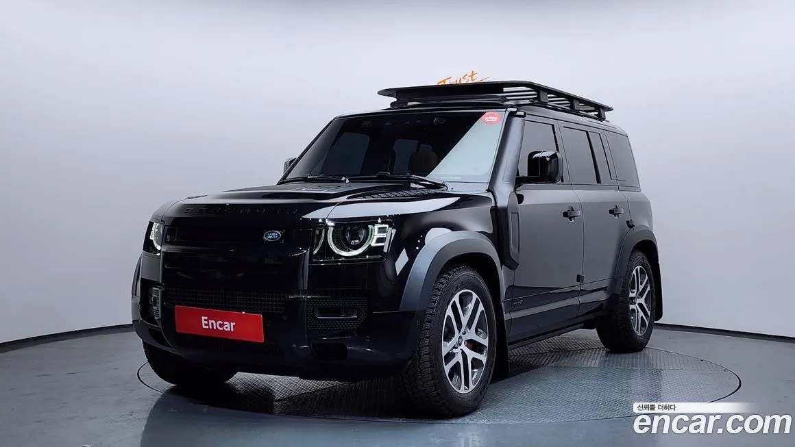 Land Rover Defender — фото 1