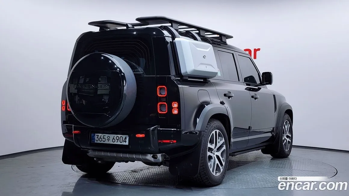 Land Rover Defender — фото 6