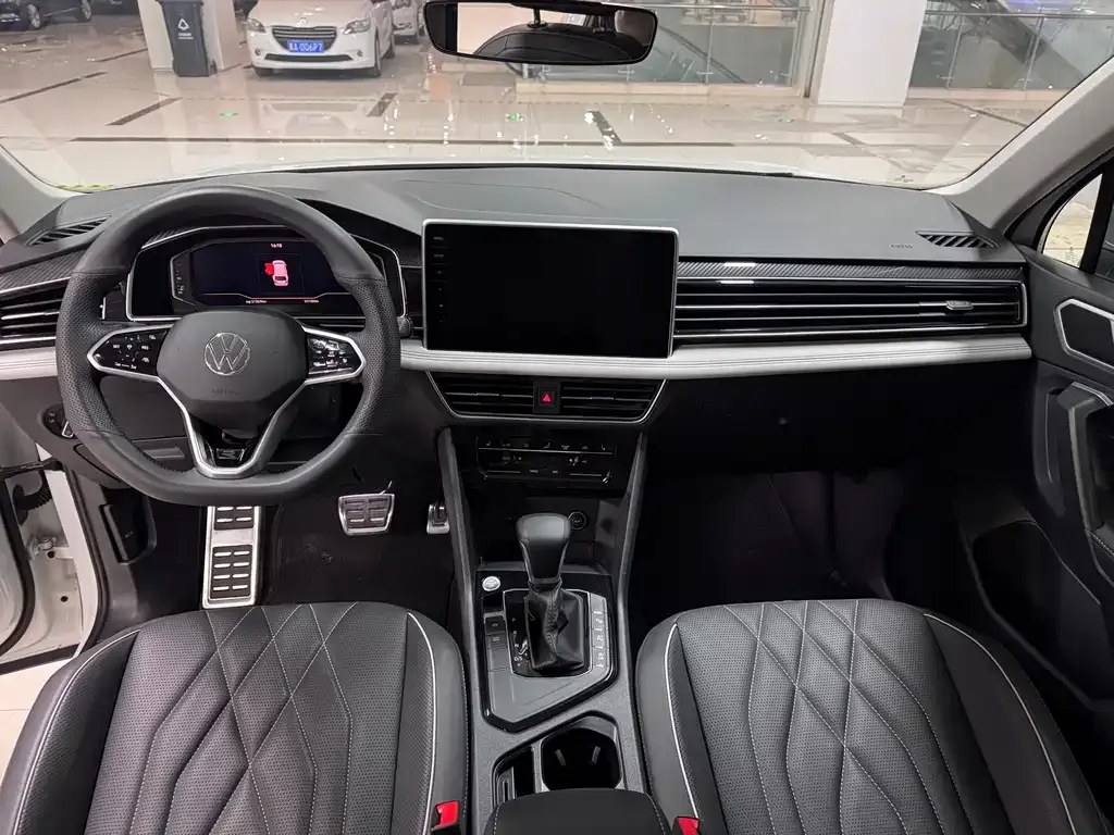 Volkswagen Tiguan L 2023 из CN, фото 9