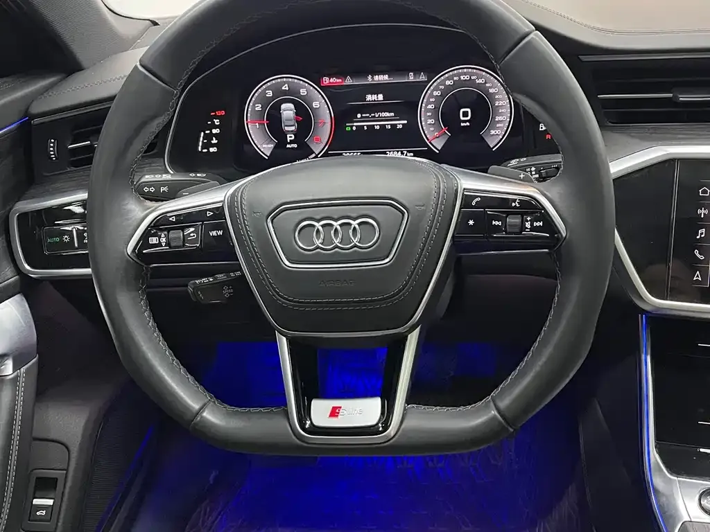 Audi A6L 2024 из CN, фото 10