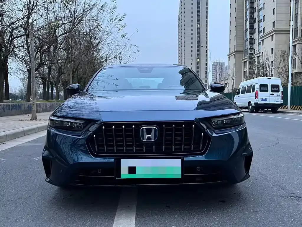 Honda Inspire PHEV 2023 из CN, фото 9