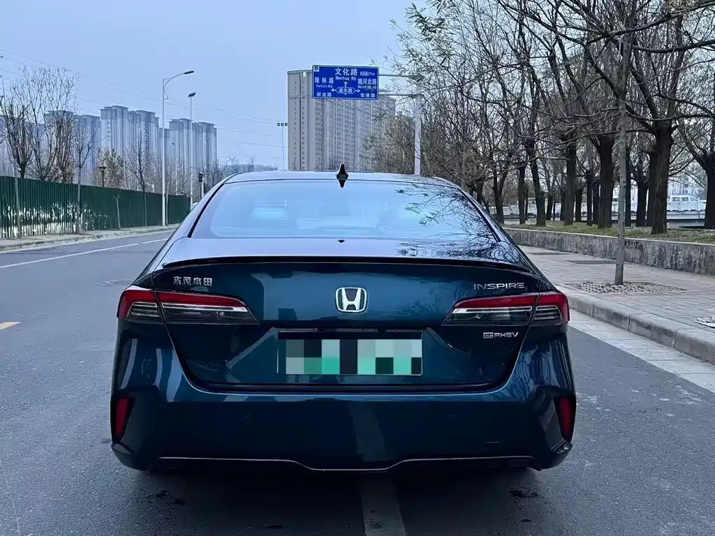 Honda Inspire PHEV 2023 из CN, фото 5