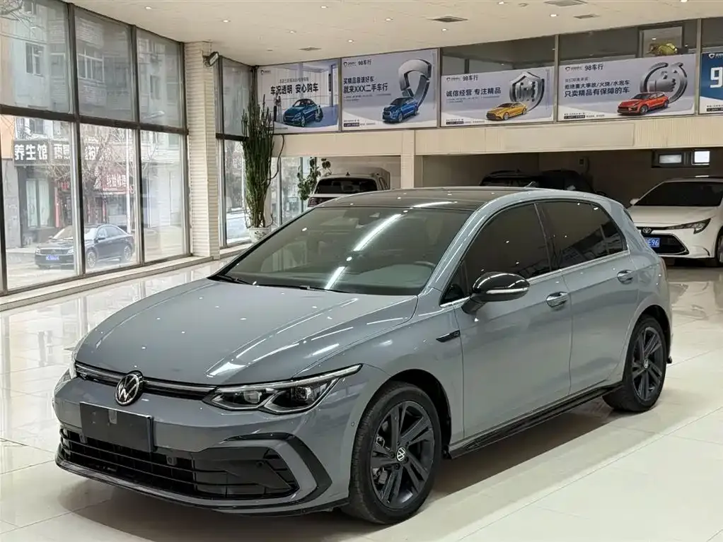 Volkswagen Golf 2021 из CN, фото 1