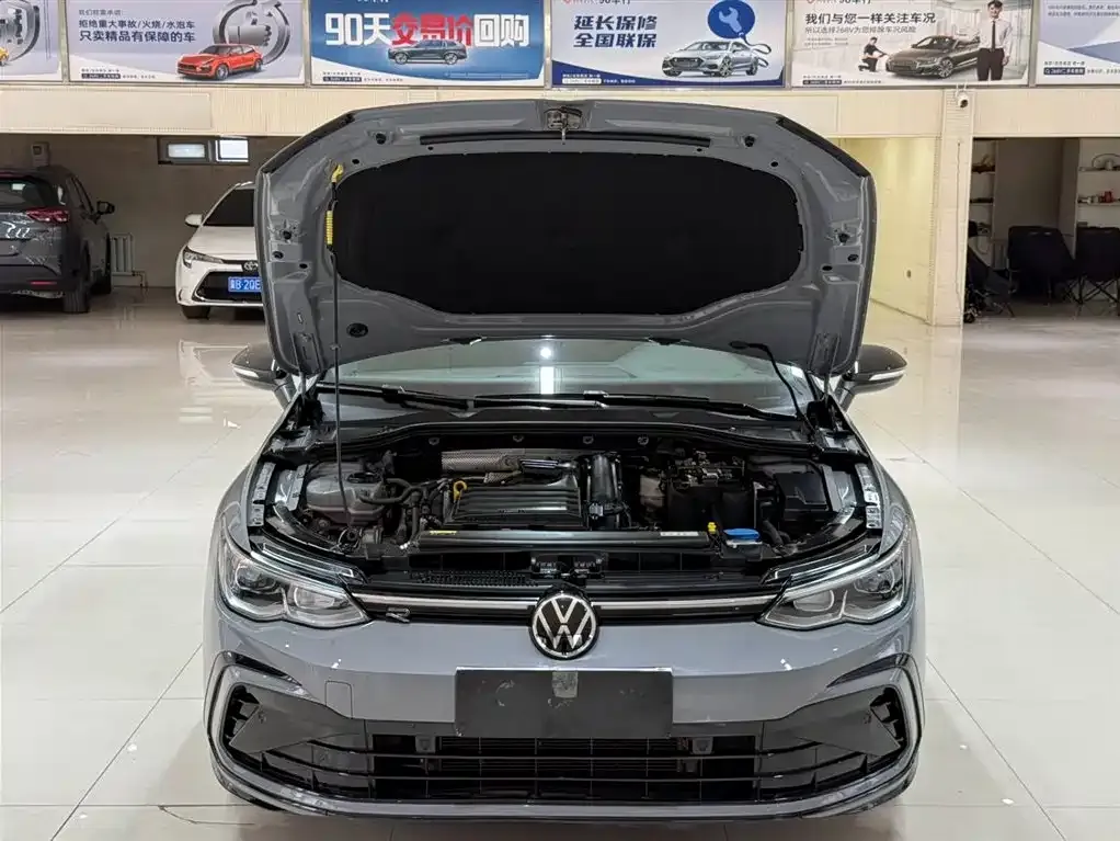Volkswagen Golf 2021 из CN, фото 7