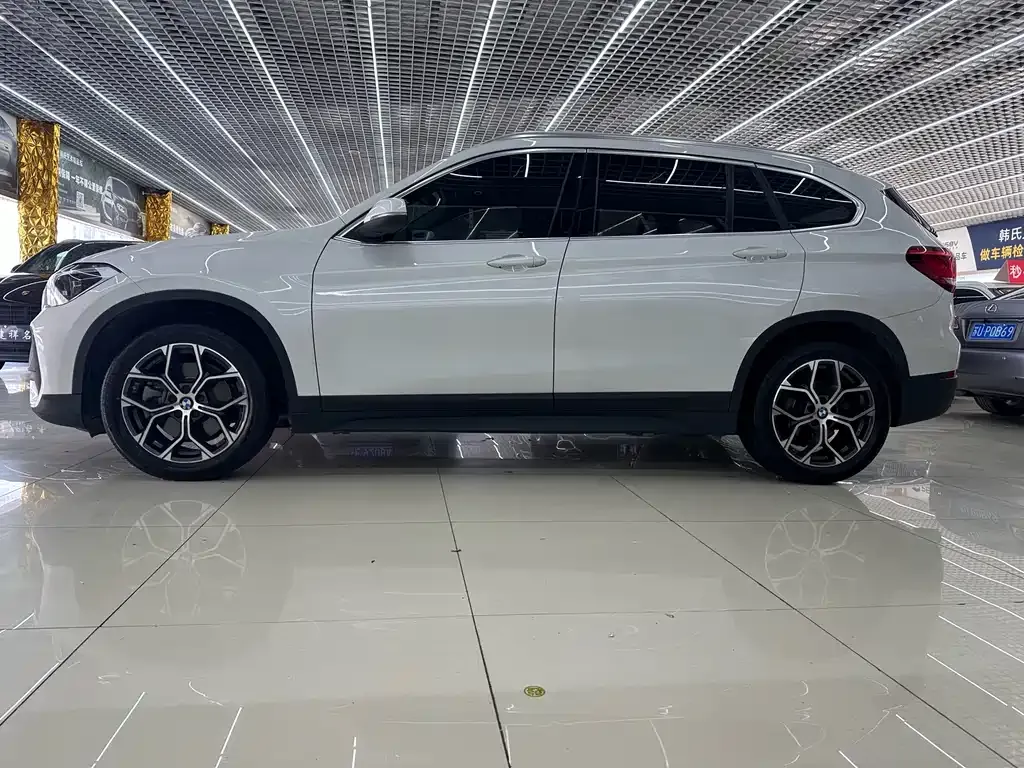 BMW X1 2021 из CN, фото 5