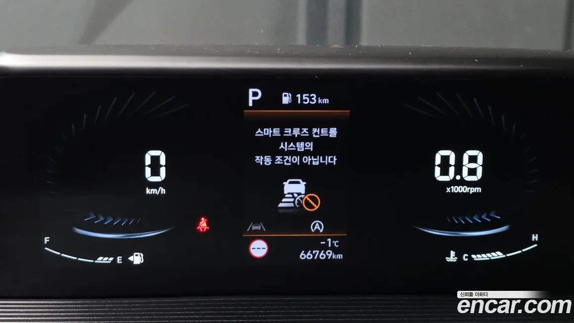 Hyundai Staria — фото 6