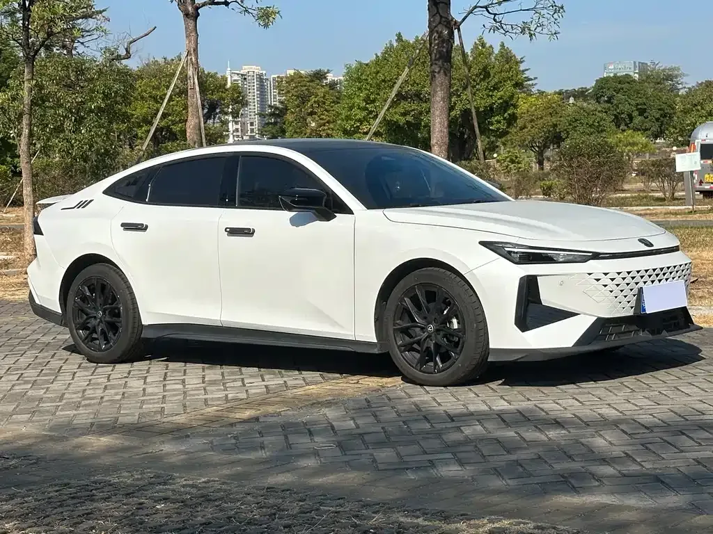 Changan UNI-V 2025 из CN, фото 3