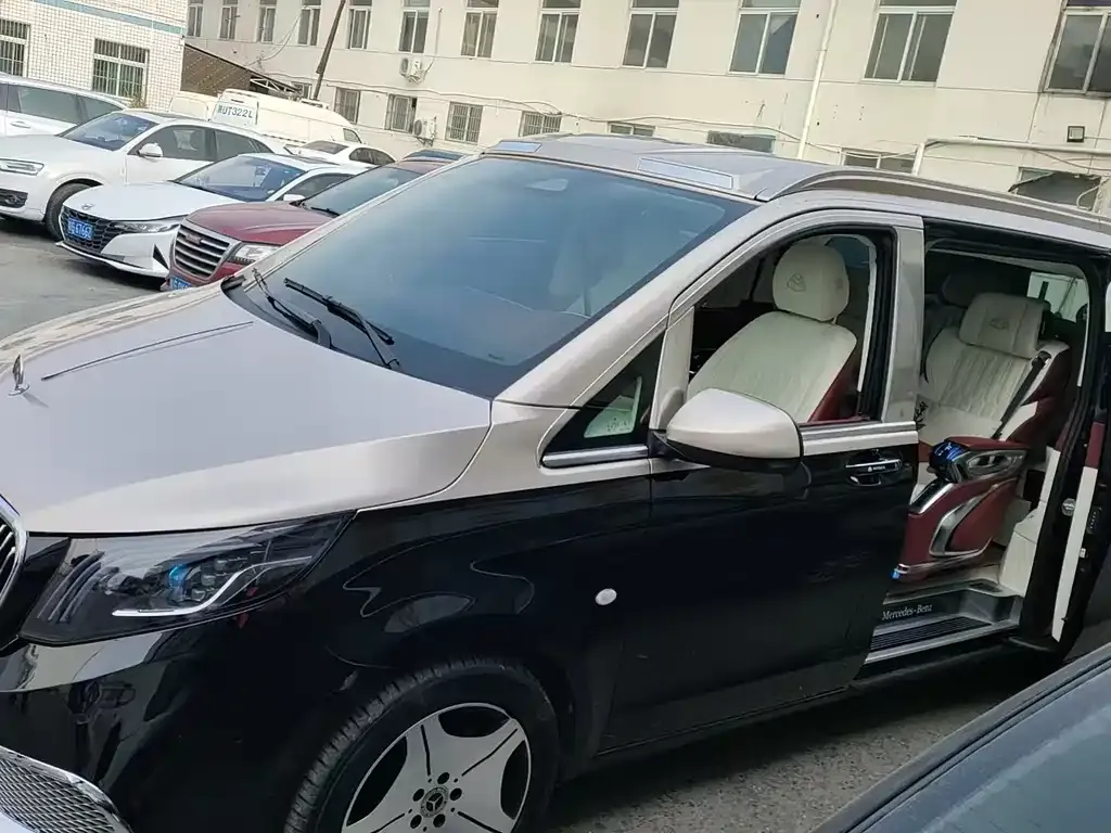 Mercedes-Benz Vito 2024 из CN, фото 10