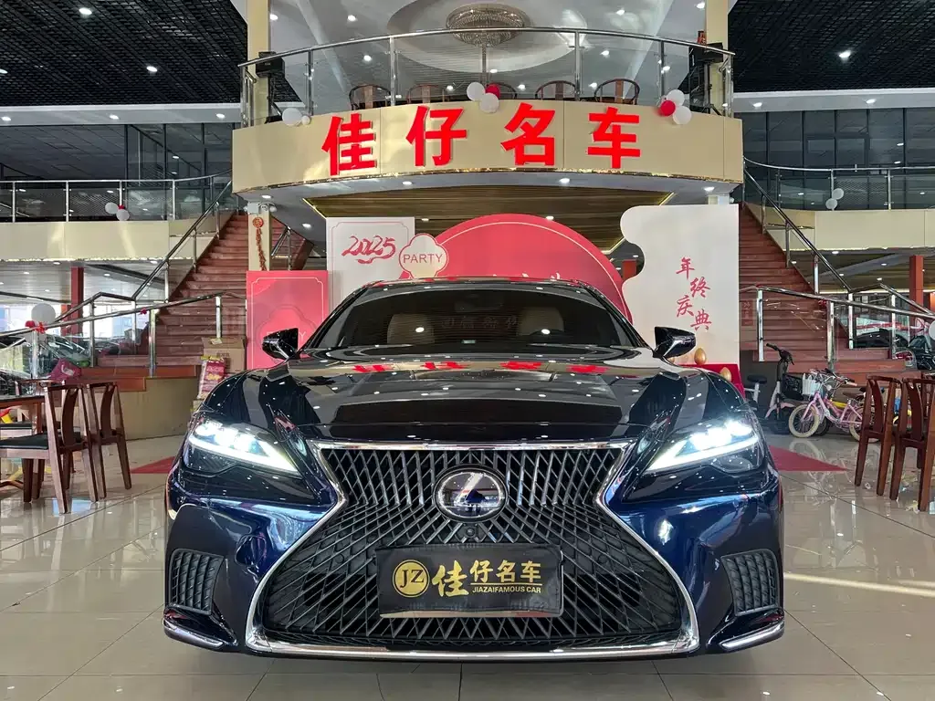 Lexus LS 2021 из CN, фото 2