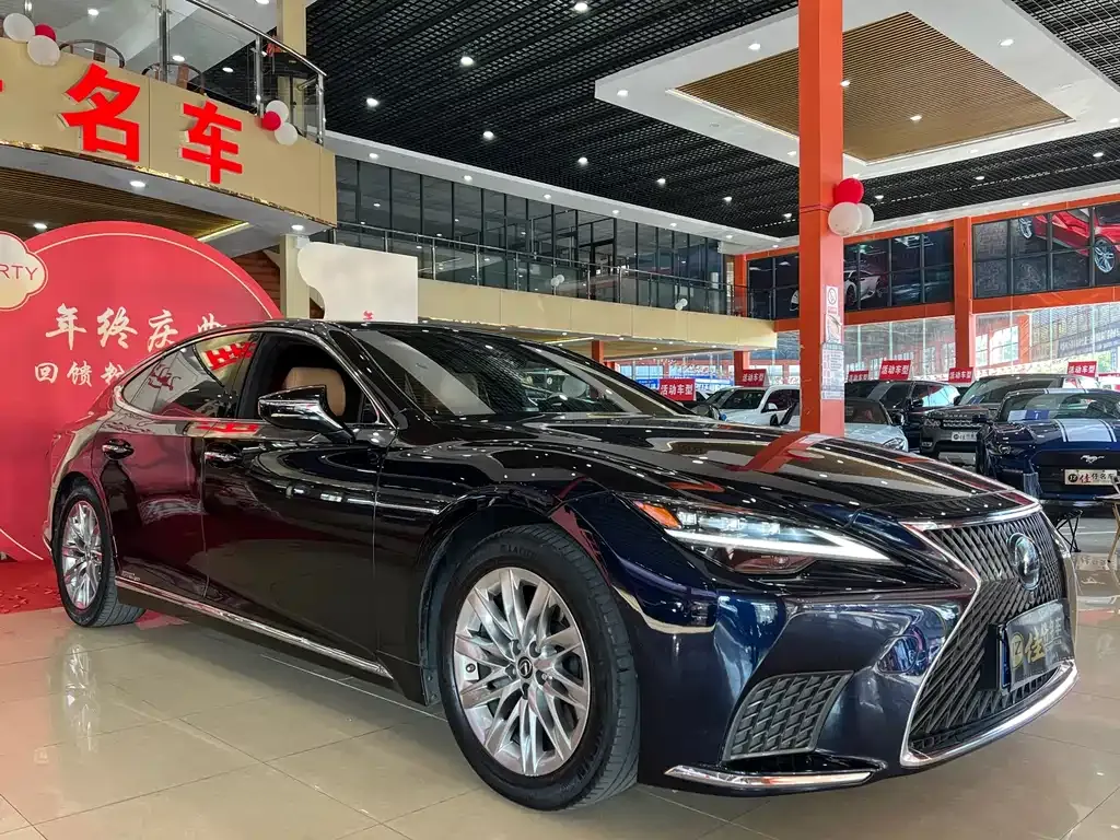 Lexus LS 2021 из CN, фото 3