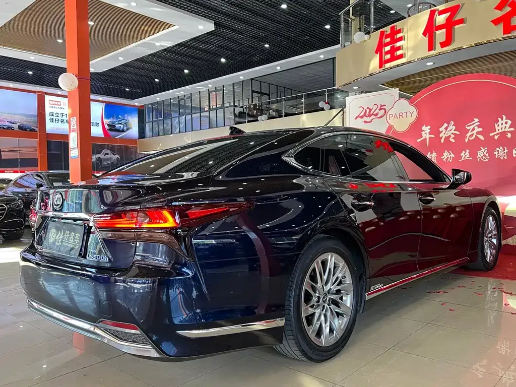 Lexus LS 2021 из CN, фото 8