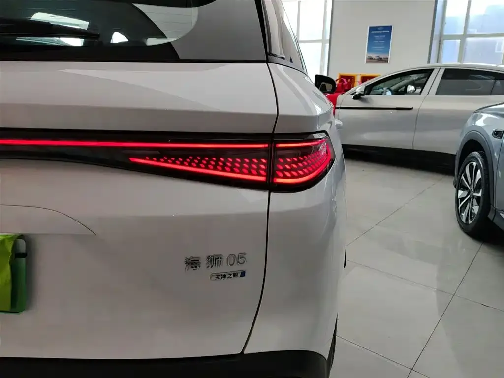 BYD Seal 05 DM-i 2025 из CN, фото 3