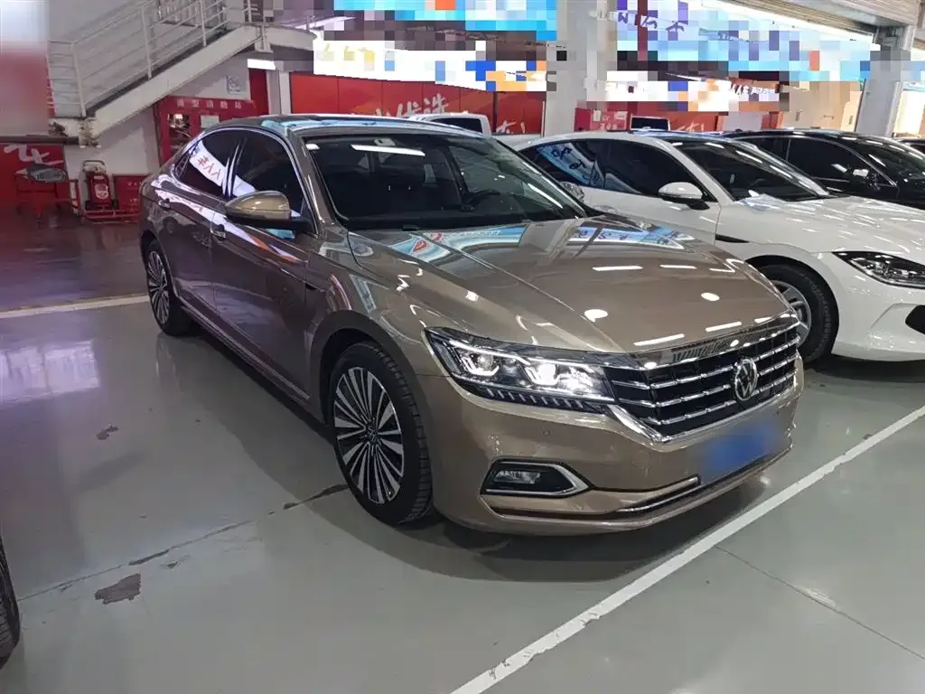 Volkswagen Passat — фото 2