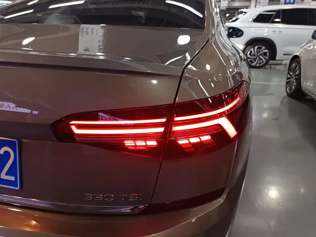 Volkswagen Passat — фото 4