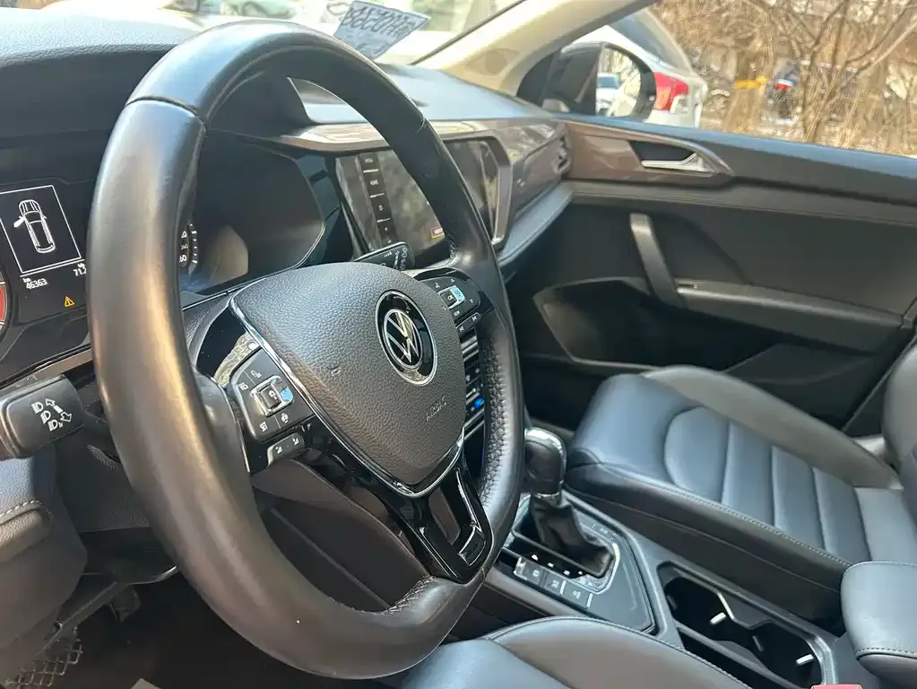 Volkswagen Tharu 2022 из CN, фото 9