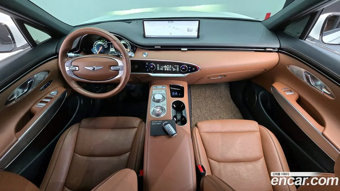 Genesis GV70 — фото 10