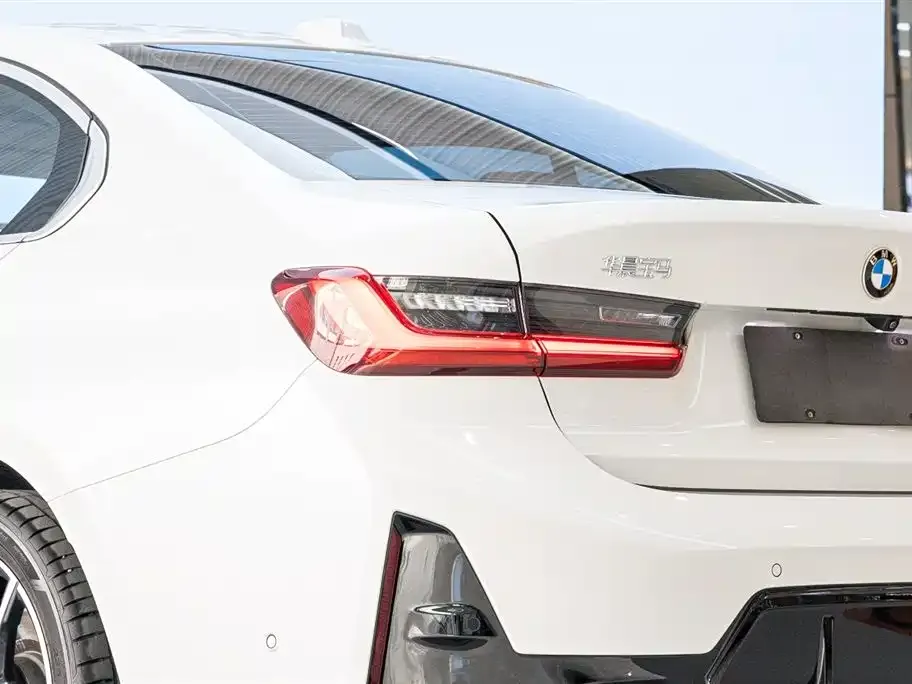 BMW 3 Series 2025 из CN, фото 7