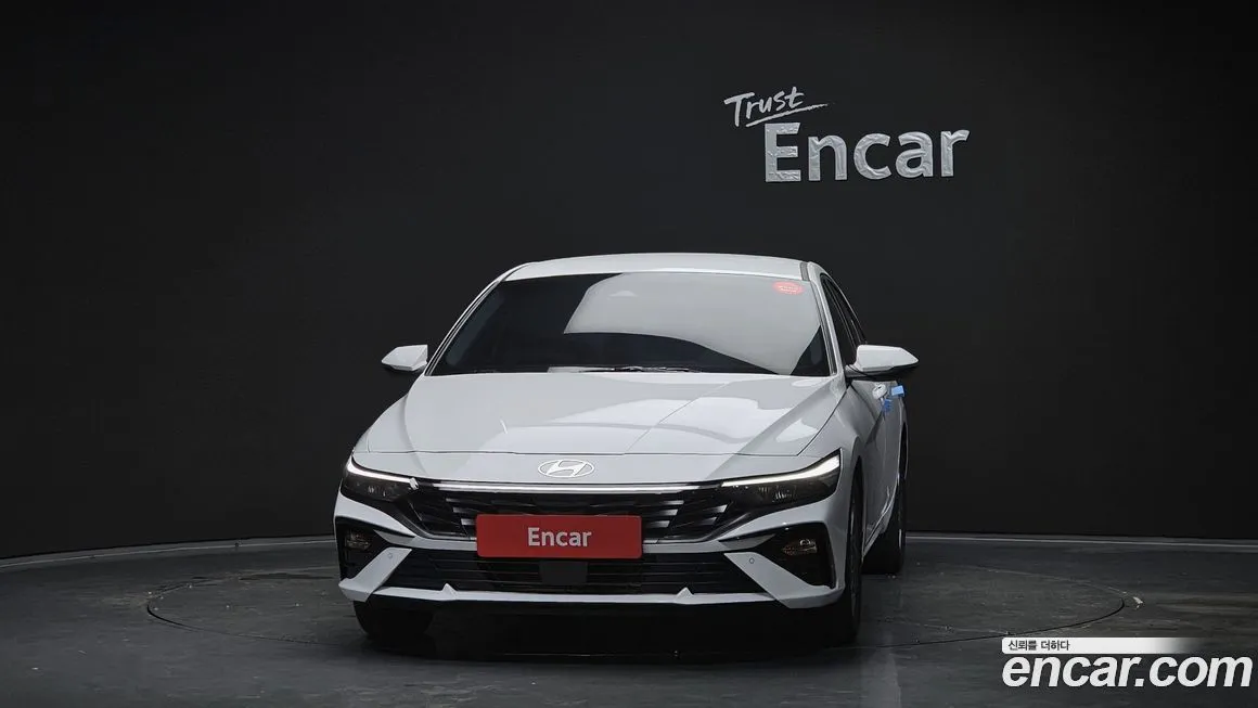 Hyundai AVANTE — фото 3