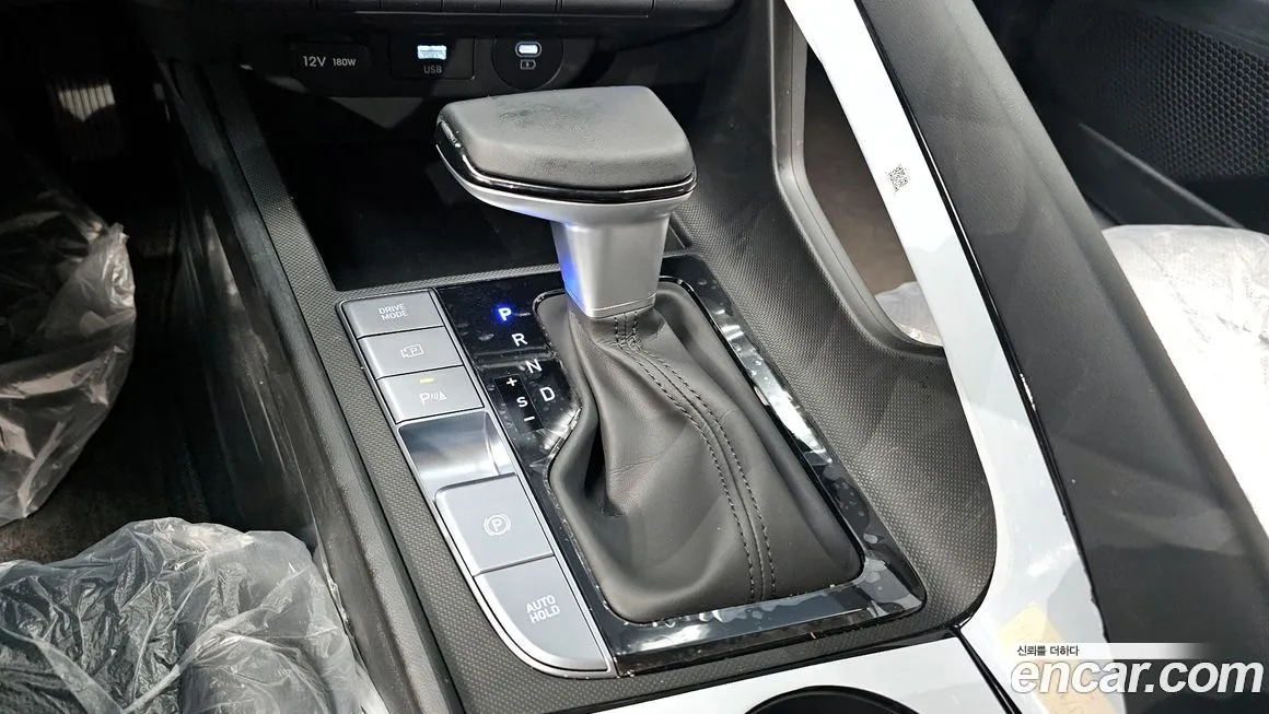Hyundai AVANTE — фото 4