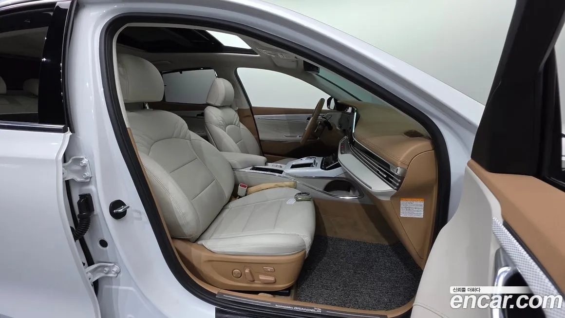 Hyundai Grandeur 2022 из KR, фото 3