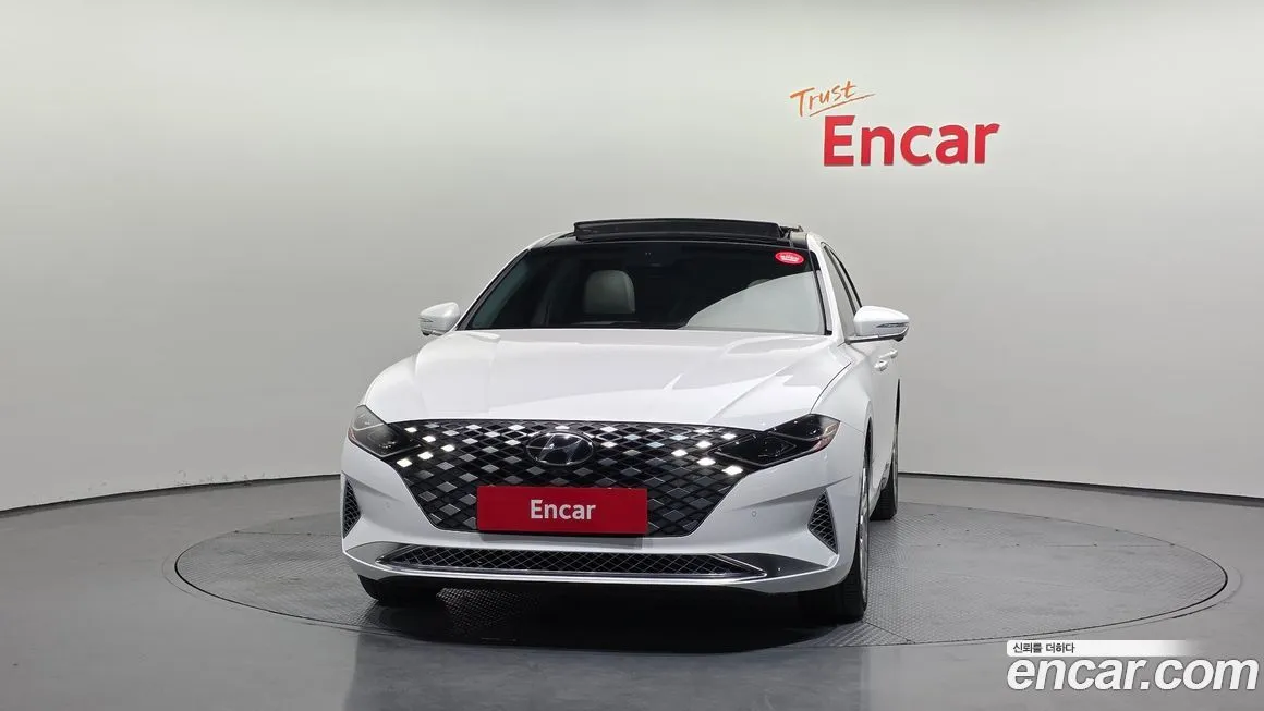 Hyundai Grandeur 2022 из KR, фото 2
